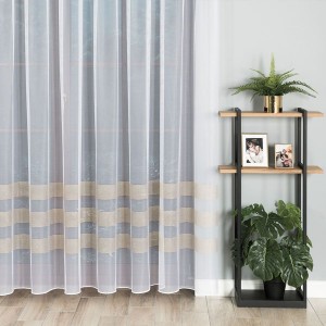 Firana żakardowa z ołowianką wysokość 250 cm ze złotymi paseczkami