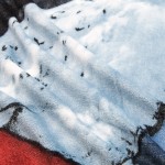 Ręcznik bawełniany dla dzieci 70x140 cm w kolorze błękitnym z motywem Hedwigi z serii Harry Potter. Wykonany z frotte, o miękkiej fakturze, z wyraźnymi detalami wzoru i kolorowymi akcentami.