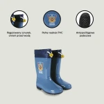 Kalosze gumiaki dziecięce w kolorze niebieskim z nadrukiem postaci z Psi Patrol. Wyposażone w regulowany sznurek na górze, wykonane z PVC, z antypoślizgową podeszwą. Ujęcie frontalne, stojące obok siebie na jasnym tle. Rozmiar 22.