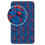 Prześcieradło bawełniane z gumką 90x200 w intensywnym granatowym kolorze, pokryte wzorem przedstawiającym postać Spider-Mana w dynamicznych pozach. Produkt leżący na jednolitym tle, z widocznym napisem Go Spidey. Materiał gładki i teksturowany.