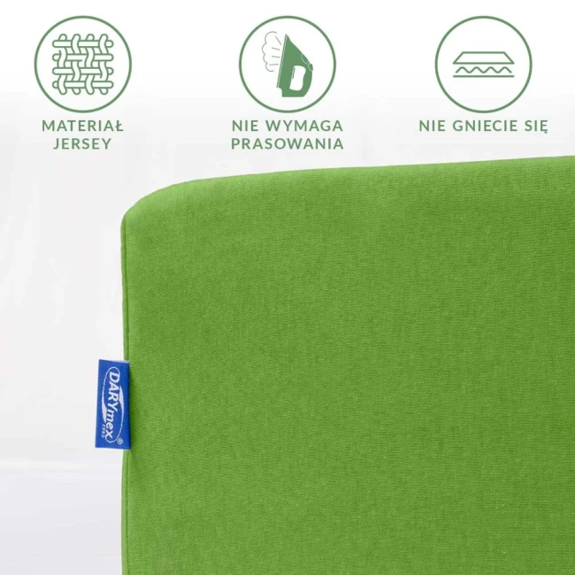 Prześcieradło jersey z gumką w kolorze kaktusowym, leżące na białym tle. Widoczna etykieta z logo Darymex. Materiał gładki, łatwy w pielęgnacji, nie wymaga prasowania, nie gniecie się. Rozmiar 200x220 cm, idealne na duże łóżko.