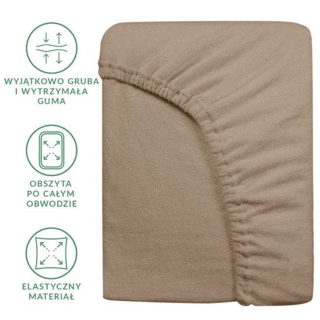 Prześcieradło frotte z gumką w kolorze kakao o wymiarach 140x200, leżące na jednolitym tle. Guma obwodowa zapewnia dopasowanie, a materiał jest miękki i elastyczny. Widoczna faktura tkaniny oraz wykończenie krawędzi.