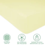Prześcieradło frotte z gumką 180x200 w kolorze kremowym, o fakturze miękkiej w dotyku. Widoczny detal dotyczy materiału: 82% bawełny, 18% poliestru. Produkt leży na płasko, z widoczną gumką zabezpieczającą. Tło jest proste, jednolite.