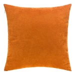 Poszewka dekoracyjna 40x40 cm w intensywnym pomarańczowym kolorze, gładka i matowa, widoczna z przodu na jednolitym tle. Produkt leżący, bez dodatkowych zdobień czy napisów, z ukrytą suwakiem do zamknięcia. Idealna do aranżacji wnętrz.