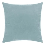 Poszewka dekoracyjna 40x40 cm w kolorze błękitu morski, gładka, wykonana z miękkiego materiału. Produkt leży płasko na jednolitym tle, z zamkiem błyskawicznym na jednym z boków, co umożliwia łatwe zakładanie i zdejmowanie.