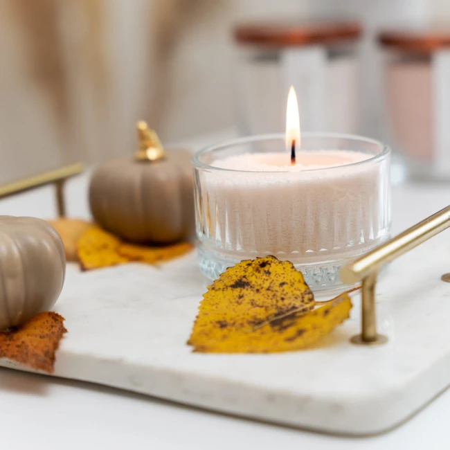 Świeca zapachowa proszkowa - zapach mirry i piżma