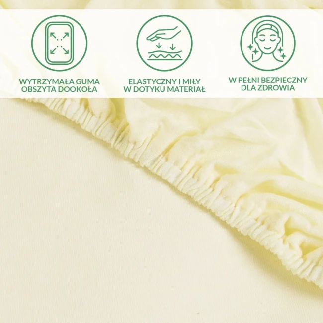 Ochronne prześcieradło z gumką 140x200 w kolorze kremowym. Widoczna wytrzymała, elastyczna guma obszyta dookoła, zapewniająca idealne dopasowanie. Materiał miękki w dotyku, z gładką teksturą. Produkt leżący na jednolitym tle.