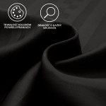 Zbliżenie na satynową tkaninę pościeli w kolorze geometrycznym szarym, podkreślającą fakturę materiału. Widoczne są symbole trwałości kolorów i dbałości o szczegóły. Tkanina jest miękka, gładka i lekko błyszcząca.