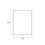 Ręcznik przedszkolny dla dziecka w rozmiarze 30x50 cm, wykonany z miękkiego materiału. Produkt w kształcie prostokąta, z jasnymi kolorami, posiada motyw Świnki George. Ułożony w pozycji leżącej, bez widocznych napisów czy dodatkowych akcesoriów.