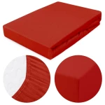 Prześcieradło jersey z gumką w kolorze czerwonym, rozmiar 140x200 cm, leżące na białym tle. W zbliżeniu widoczny detal gumki, zapewniający lepsze dopasowanie. W rogu zdjęcia pokazany fragment tkaniny, gładka struktura materiału.