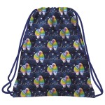 Worek plecak na obuwie w kolorze granatowym, zdobiony wzorem z kolorowymi papugami oraz napisami lovie. Produkt jest zwinięty, z niebieskimi sznurkami do noszenia. Wzór na materiale przypomina akwarelę, tworząc żywy, radosny wygląd.