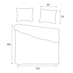 Pościel żakardowa w kolorze jasnym, rozłożona na płasko, w skład której wchodzą jedna poszwa o wymiarach 220x200 cm oraz dwa poszewki 80x70 cm. Wzór żakardowy nadaje elegancki wygląd. Produkt wykonany z satyny bawełnianej.