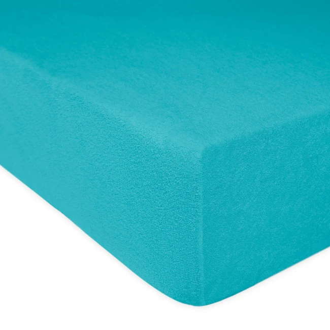 Prześcieradło frotte z gumką w kolorze turkusowym, rozmiar 120x200 cm. Produkt leży na płaskiej powierzchni z widoczną teksturą materiału oraz elastyczną krawędzią, idealne do wygodnego zakrycia materaca.