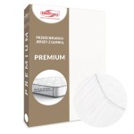 Prześcieradło jersey z gumką 120x200 w kolorze białym, opakowane w karton. Na pudełku widoczna informacja: pasuje na materac o wysokości do 25 cm. Na rogu zbliżenie na gumkę. Prosty, neutralny design na jasnym tle.