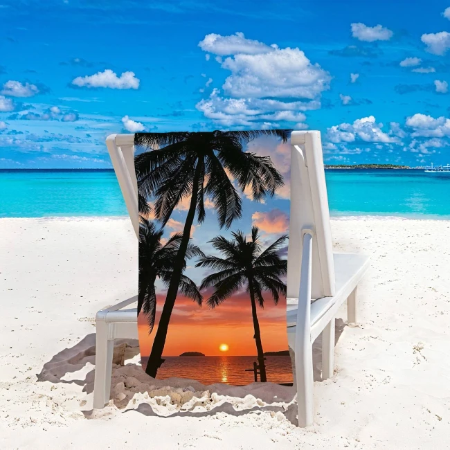 Ręcznik plażowy 100x180 Palmy o zachodzie słońca szybkoschnący z mikrofibry duży