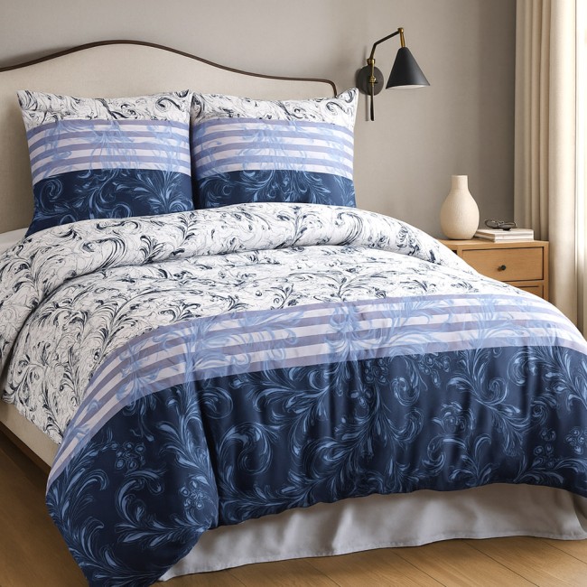  Wzorzysta, delikatna, miła w dotyku, pościel z mikrofibry w rozmiarze 160x200 cm w niebieskie kwiaty 