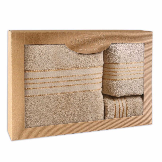  Elegancki, prezentowy komplet trzech ręczników bawełnianych w kolorze beżowym w eco opakowaniu 