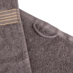 Komplet ręczników z bawełny w eco pudełku szary i ciemny szary z bordiurą w złote paski 500 g/m2 TIWANO 6 kpl.