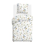Pościel bawełniana w rozmiarze 140x200 cm w kolorze białym, ozdobiona różnokolorowymi kwiatami. Zestaw zawiera poszwę na kołdrę oraz poszewkę na poduszkę, układ stojący, z bliska na wzór roślinny.