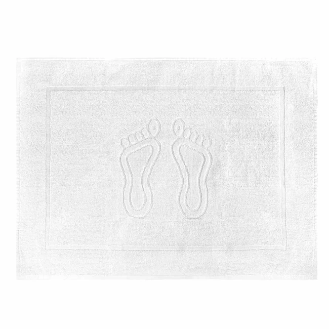 Dywanik łazienkowy 50x70 cm w kolorze białym, wykonany z materiału o gramaturze 500 g/m². Na powierzchni widoczne wytłoczone stopy w prostokątnym obramowaniu. Produkt leżący na płaskiej powierzchni, idealny do łazienki.