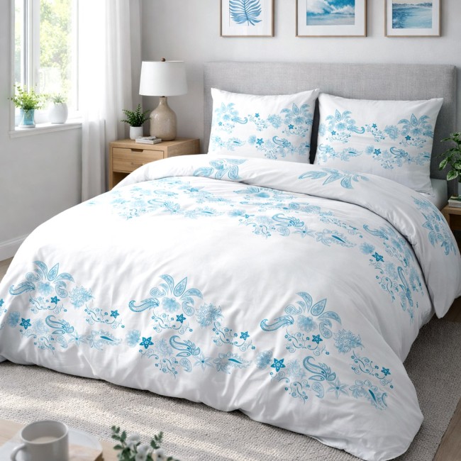  Delikatna, miękka w dotyku biała pościel bawełniana 160x200 cm z niebieskimi kwiatami 