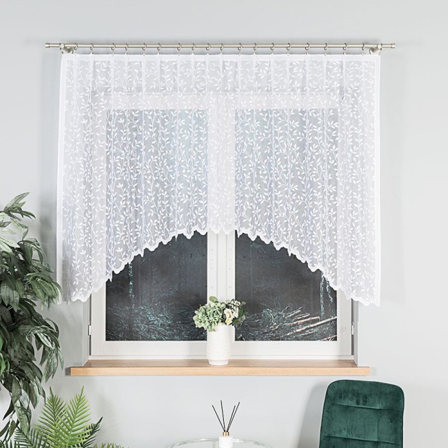  Delikatna biała firanka żakardowa, gotowa do zawieszenia w rozmiarze 250x130 cm 