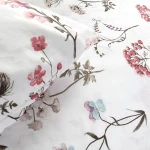 Pościel bawełniana 140x200 Soft Meadow biała w kolorowe kwiaty, Cottonlove