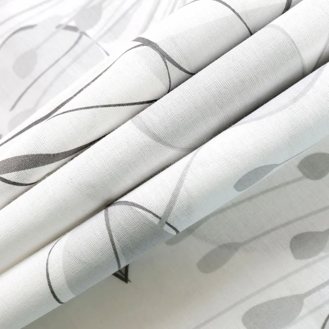 Pościel bawełniana 160x200 Larissa biała w szare kwiaty, Cottonlove Exclusive