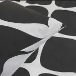 Pościel bawełniana 200x220 Noir biała i czarna w dekoracyjną kratę, Cottonlove Exclusive