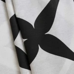 Pościel bawełniana 200x220 Noir biała i czarna w dekoracyjną kratę, Cottonlove Exclusive