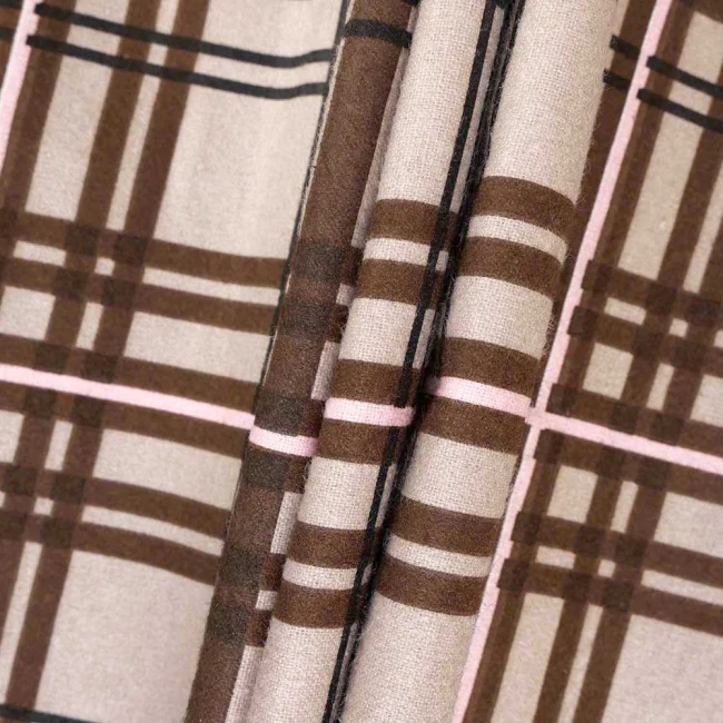 Pościel flanelowa 140x200 Manhattan Brown, brązowa w kratę, Flanelove