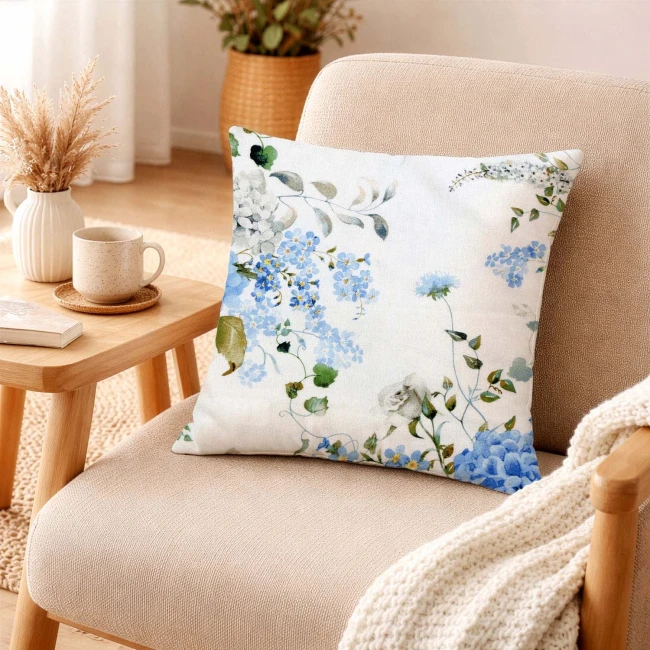 Poszewka flanelowa 40x40 Amelia Blue, biała w niebieskie kwiaty, Flanelove