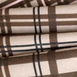 Poszewka flanelowa 40x40 Manhattan Brown, brązowa w kratę, Flanelove