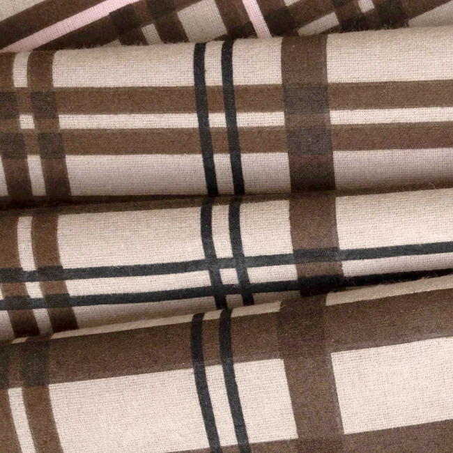 Poszewka flanelowa 40x40 Manhattan Brown, brązowa w kratę, Flanelove