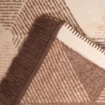 Koc bawełniany 150x200 Arden w geometryczny wzór z frędzlami, brązowy i kremowy