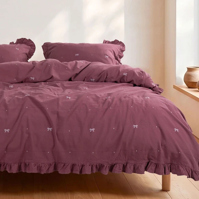 Pościel bawełniana 160x200 Raspberry malinowa, czerwona w kokardki z falbanką, Ribbon