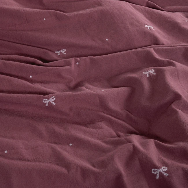 Pościel bawełniana 220x200 Raspberry malinowa, czerwona w kokardki z falbanką, Ribbon