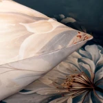 Pościel satyna bawełniana 140x200 Caleste niebieska i kremowa w kwiaty, Satynlove Premium